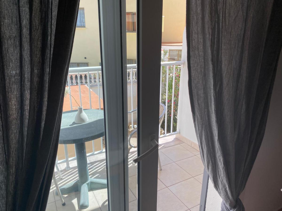 Hostal Villa Senese パゲラ エクステリア 写真